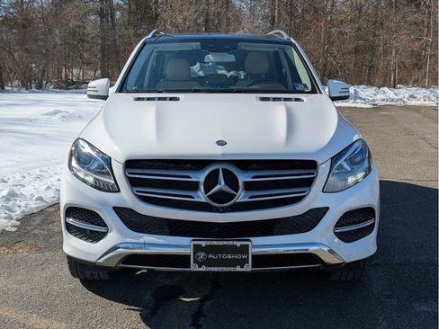 Used 2017 Mercedes-Benz GLE 350 4MATIC w/ Premium 1 Package image 2