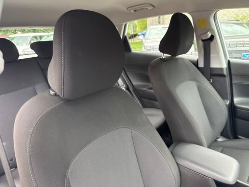 Used 2025 Hyundai Kona SE AWD/4WD image 26