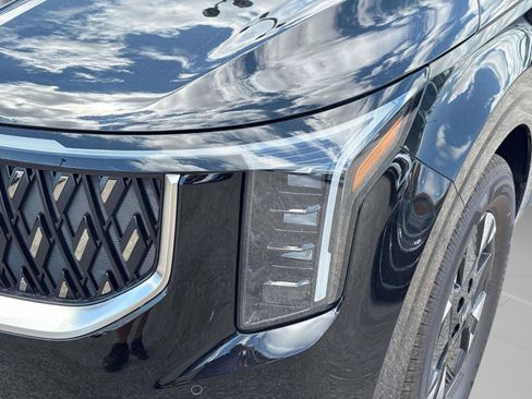 New 2026 Kia Carnival LXS image 30