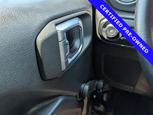 Used 2022 Jeep Wrangler Sport AWD/4WD image 18