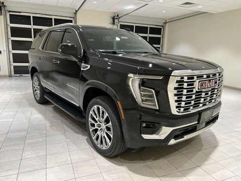 New 2026 GMC Yukon Denali w/ LPO, Floor Liner Package AWD/4WD image 7