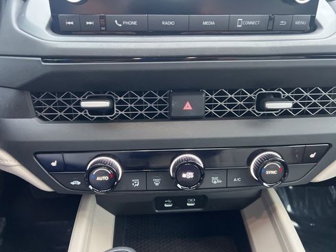 Used 2024 Honda Accord EX image 27