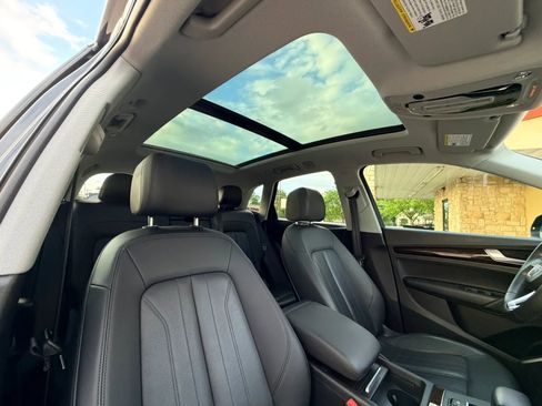 Used 2020 Audi Q5 2.0T Premium w/ Convenience Package AWD/4WD image 15