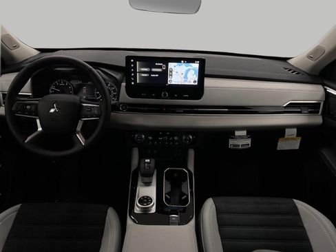 New 2026 Mitsubishi Outlander SE AWD/4WD image 56