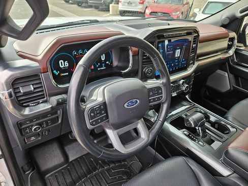 Used 2021 Ford F150 Lariat w/ Equipment Group 502A High AWD/4WD image 17