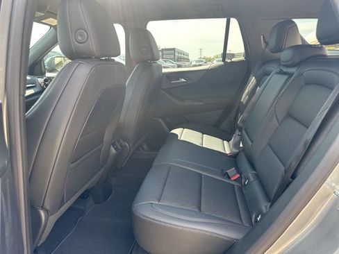 New 2026 Chevrolet Equinox LT w/ Convenience Package II image 12