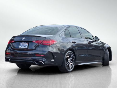 Used 2023 Mercedes-Benz C 300 Sedan image 4