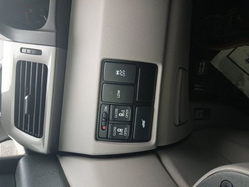 Used 2015 Honda Odyssey EX-L image 31