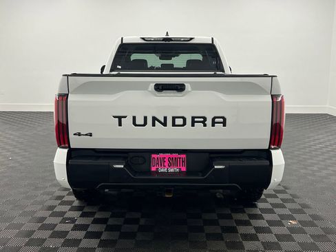 Used 2024 Toyota Tundra Limited image 9