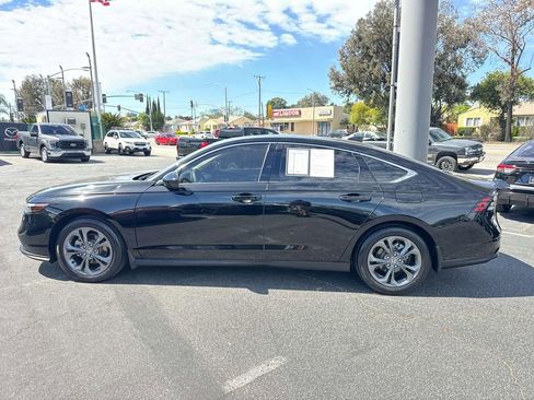 Used 2023 Honda Accord EX image 35