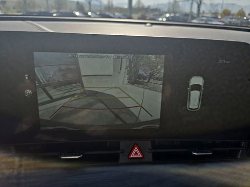 New 2025 Kia Sportage X-Pro AWD/4WD image 16