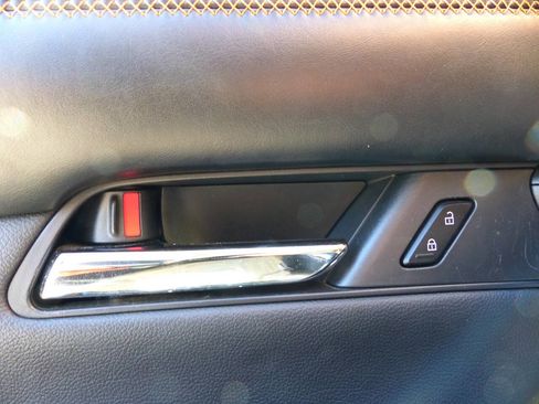 Used 2023 MAZDA CX-50 AWD 2.5 S w/ Accent Package image 18