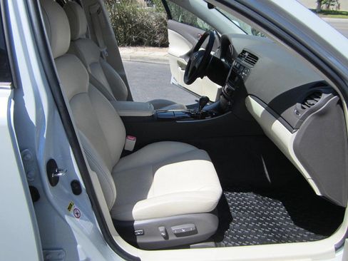 Used 2011 Lexus IS 250 w/ Premium Pkg Value Edition RWD image 20
