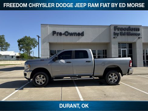 Used 2024 RAM 2500 Big Horn AWD/4WD image 2