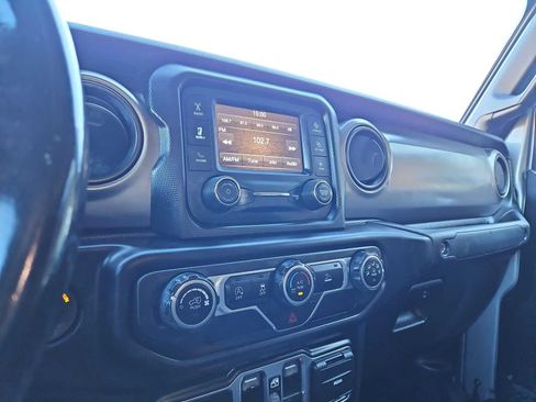 Used 2020 Jeep Gladiator Sport w/ Quick Order Package 24S image 28