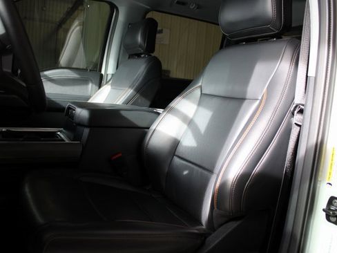 Used 2025 Ford F350 Lariat w/ Lariat Ultimate Package image 28