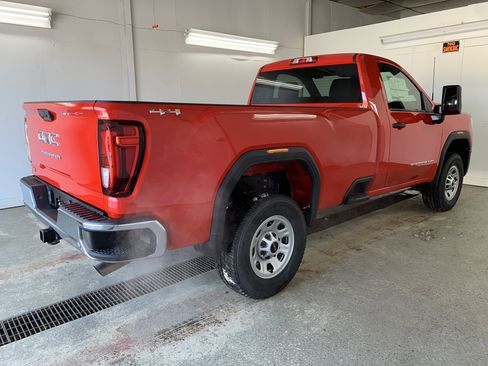 New 2026 GMC Sierra 3500 Pro w/ Convenience Package image 6