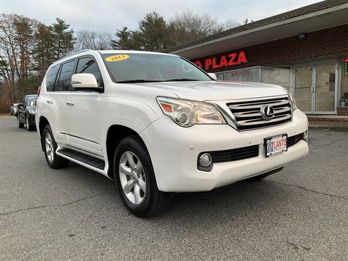 Used 2013 Lexus GX 460 image 3