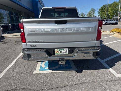 Used 2022 Chevrolet Silverado 1500 LTZ image 4