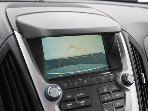 Used 2017 Chevrolet Equinox LT AWD/4WD image 21