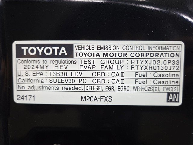 Certified 2024 Toyota Prius XLE FWD image 23