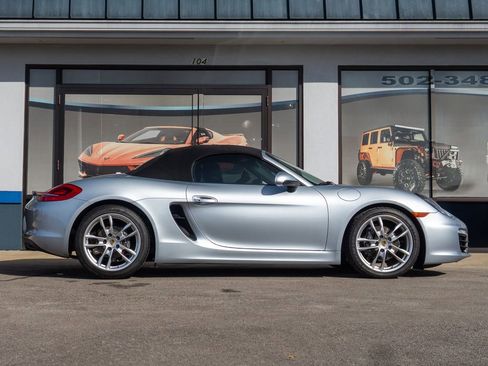 Used 2016 Porsche Boxster image 3