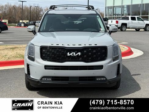 Used 2022 Kia Telluride SX w/ SX Prestige Package image 2
