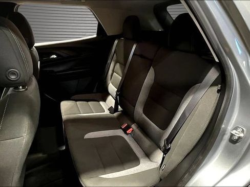 Certified 2024 Chevrolet TrailBlazer LT w/ Convenience Package AWD/4WD image 19