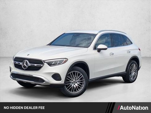 Certified 2023 Mercedes-Benz GLC 300 image 1