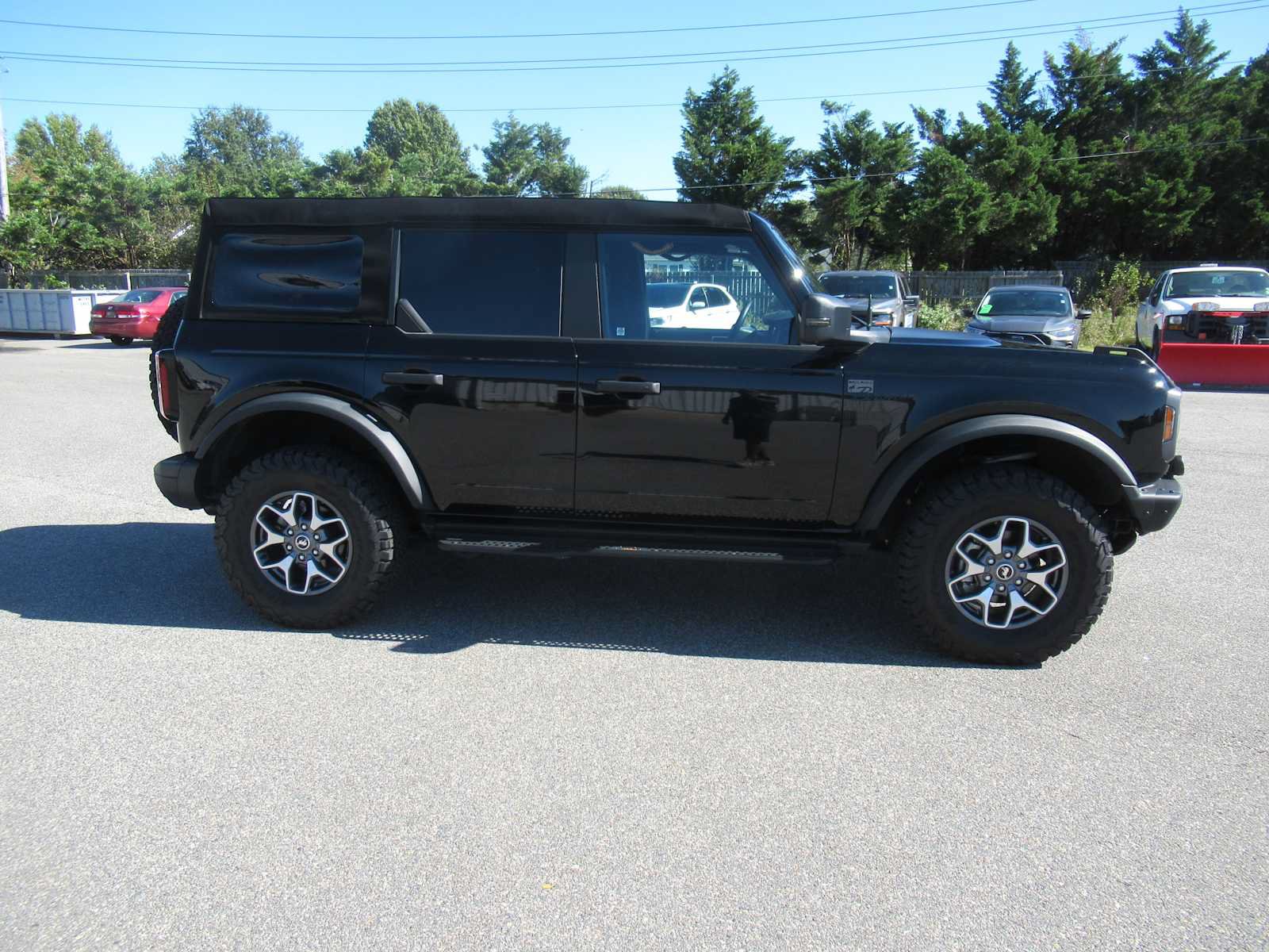 Used 2024 Ford Bronco Badlands AWD/4WD image 4