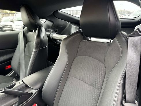 Used 2024 Nissan Z Performance w/ Floor Mat Package image 31