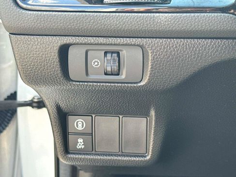 Used 2024 Honda Civic EX-L image 30