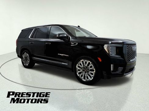 Used 2023 GMC Yukon Denali Ultimate AWD/4WD image 10