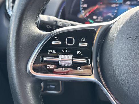 Used 2023 Mercedes-Benz EQB 350 4MATIC SUV w/ Exclusive Package image 64