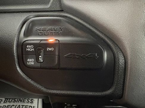 Used 2021 RAM 2500 Big Horn AWD/4WD image 30
