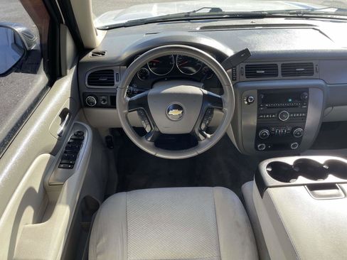 Used 2008 Chevrolet Tahoe LS image 8