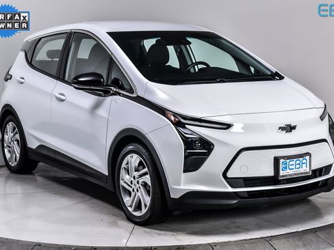 Used 2023 Chevrolet Bolt LT w/ Driver Confidence Package image 1