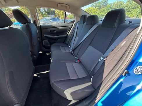 Used 2025 Nissan Sentra SV FWD image 28