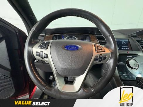 Used 2013 Ford Taurus Limited FWD image 11