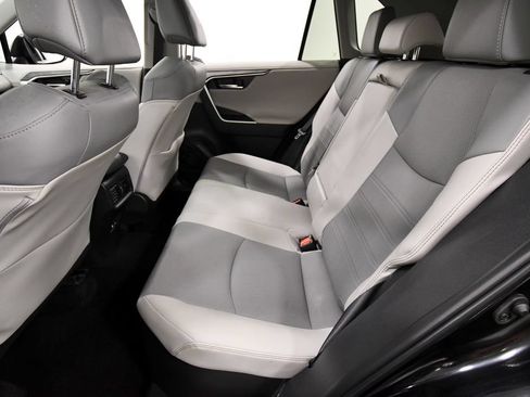 Used 2025 Toyota RAV4 Limited w/ Advanced Technology Package AWD/4WD image 15