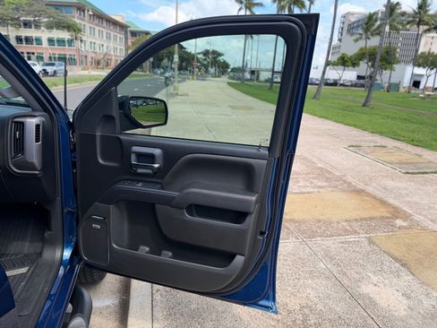 Used 2018 GMC Sierra 1500 SLT w/ All Terrain Package image 13