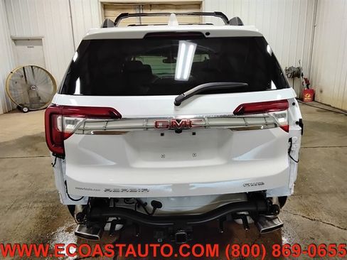 Used 2023 GMC Acadia Denali w/ Trailering Package AWD/4WD image 8