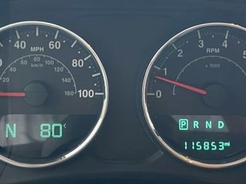 Used 2017 Jeep Wrangler Unlimited Sport w/ Connectivity Group AWD/4WD image 20