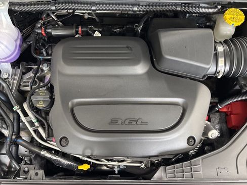 New 2026 Chrysler Pacifica Limited w/ S Appearance Package image 53