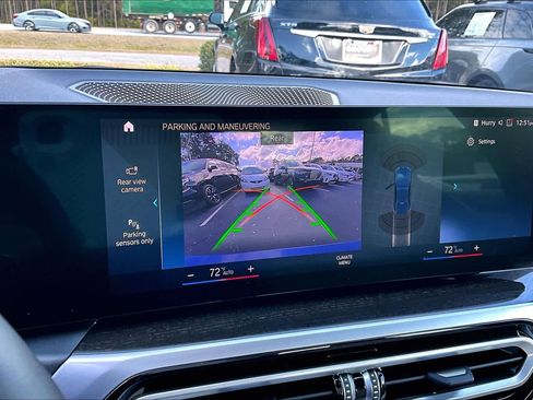 Certified 2023 BMW 330i xDrive Sedan w/ Driving Assistance Package image 26