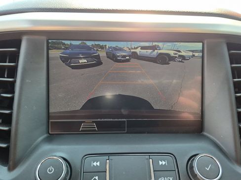 Certified 2021 GMC Acadia SLE w/ Driver Convenience Package AWD/4WD image 12