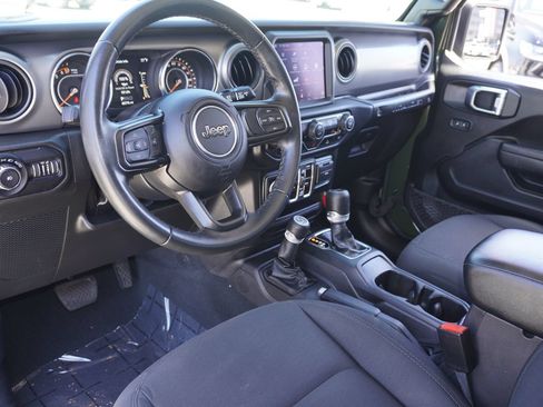 Used 2022 Jeep Wrangler Unlimited Sport AWD/4WD image 14