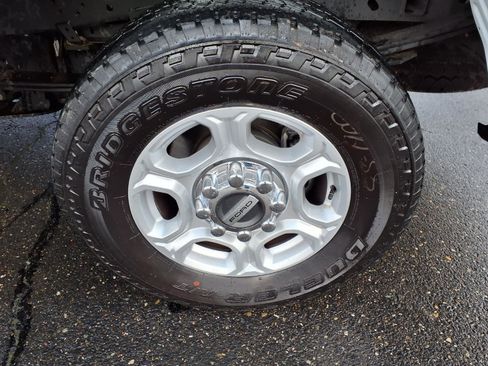 Used 2025 Ford F250 XLT w/ FX4 Off-Road Package image 10