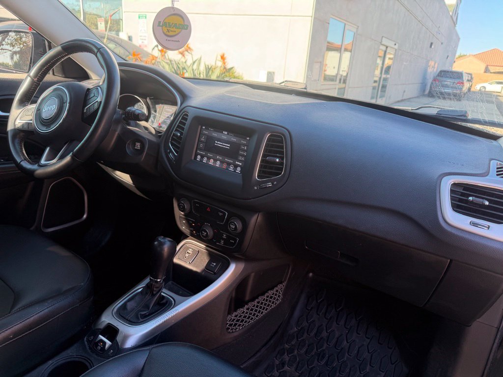 Used 2021 Jeep Compass Latitude FWD image 18