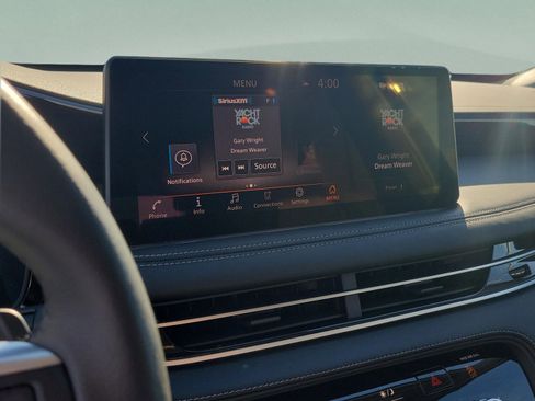 Certified 2025 INFINITI QX60 Pure image 17